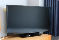 TV (32-inch) image