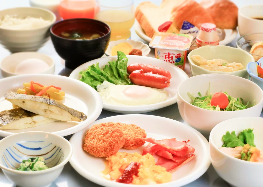 朝食