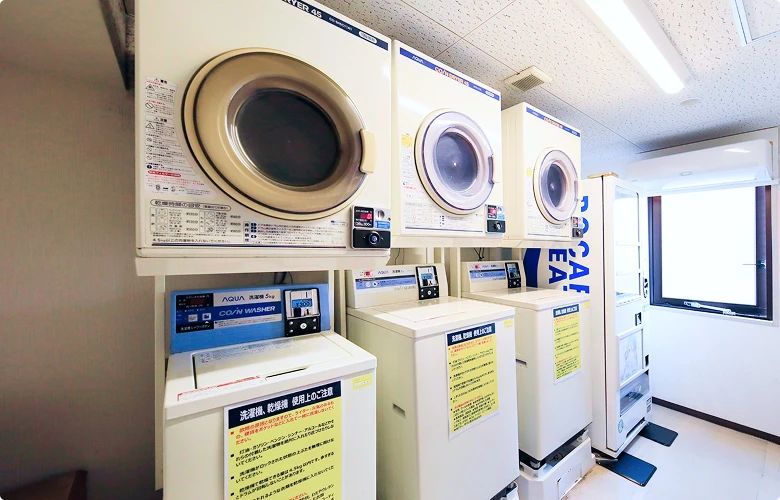写真：コインランドリー